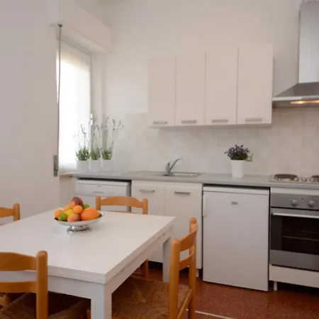 Bilocale Perla Marina Апартаменты *